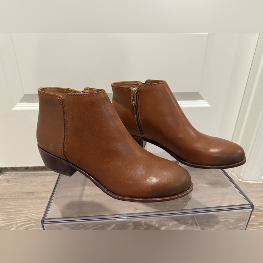 Antonio Melani Brown Leather Booties - NEW